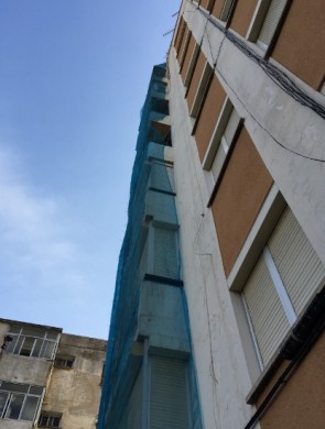 instalación-redes-seguridad-protección-desprendimientos-balcones-fachada-palma (foto) (3)